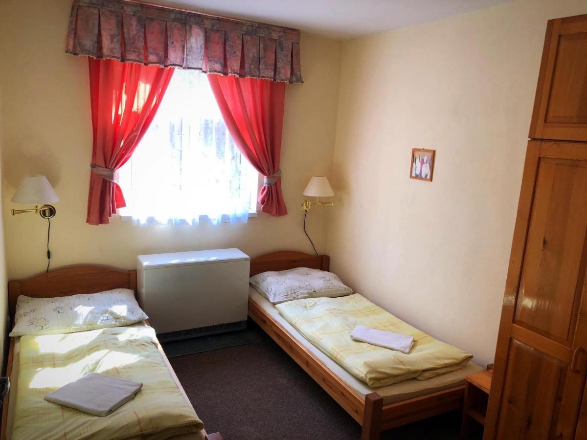 Penzion Na Pracharne Kladruby  Ngoại thất bức ảnh