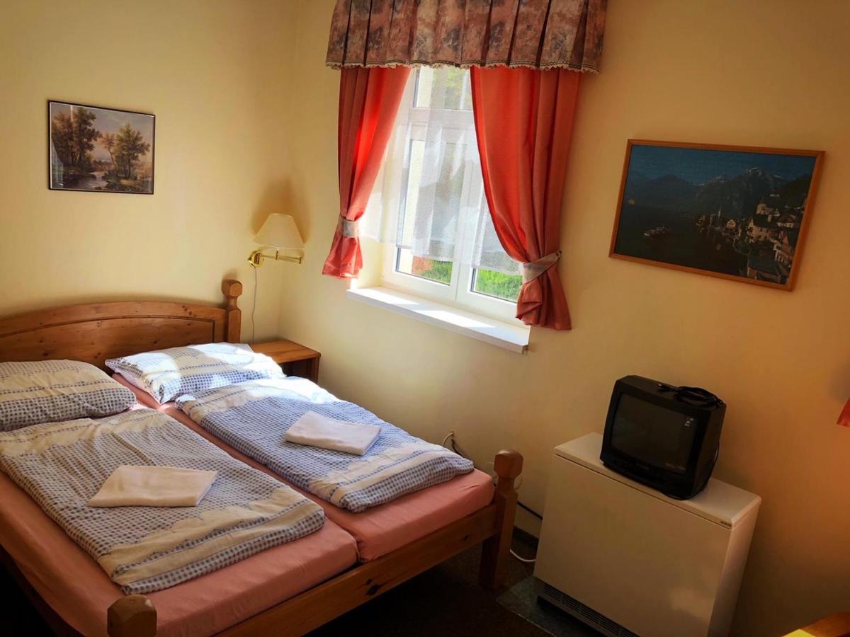 Penzion Na Pracharne Kladruby  Ngoại thất bức ảnh