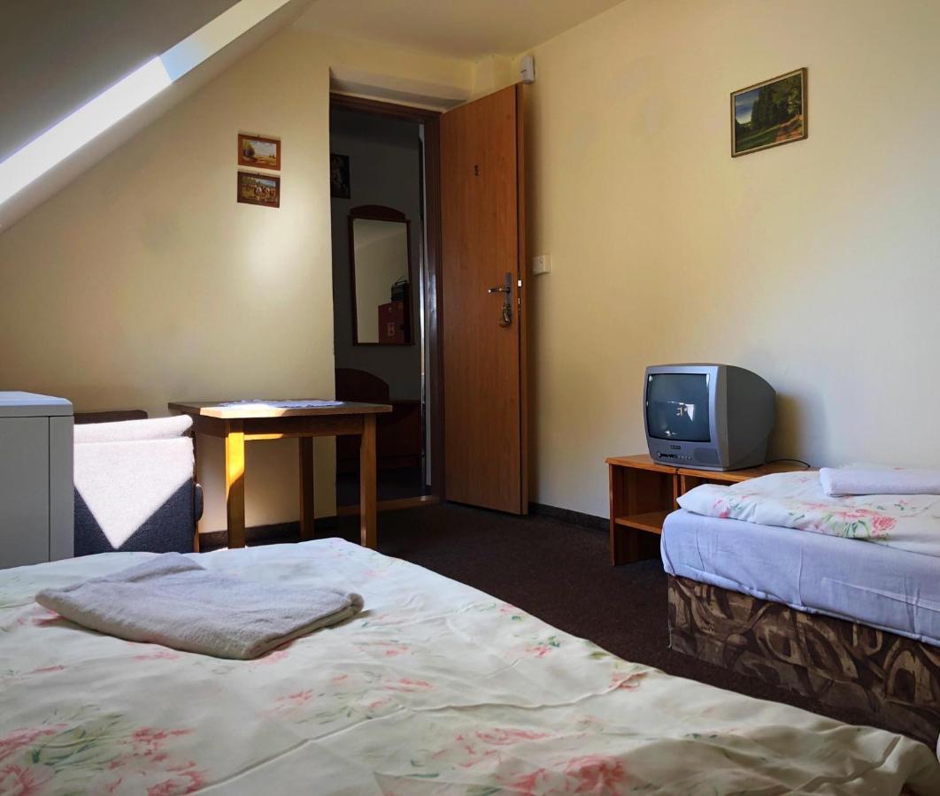 Penzion Na Pracharne Kladruby  Ngoại thất bức ảnh