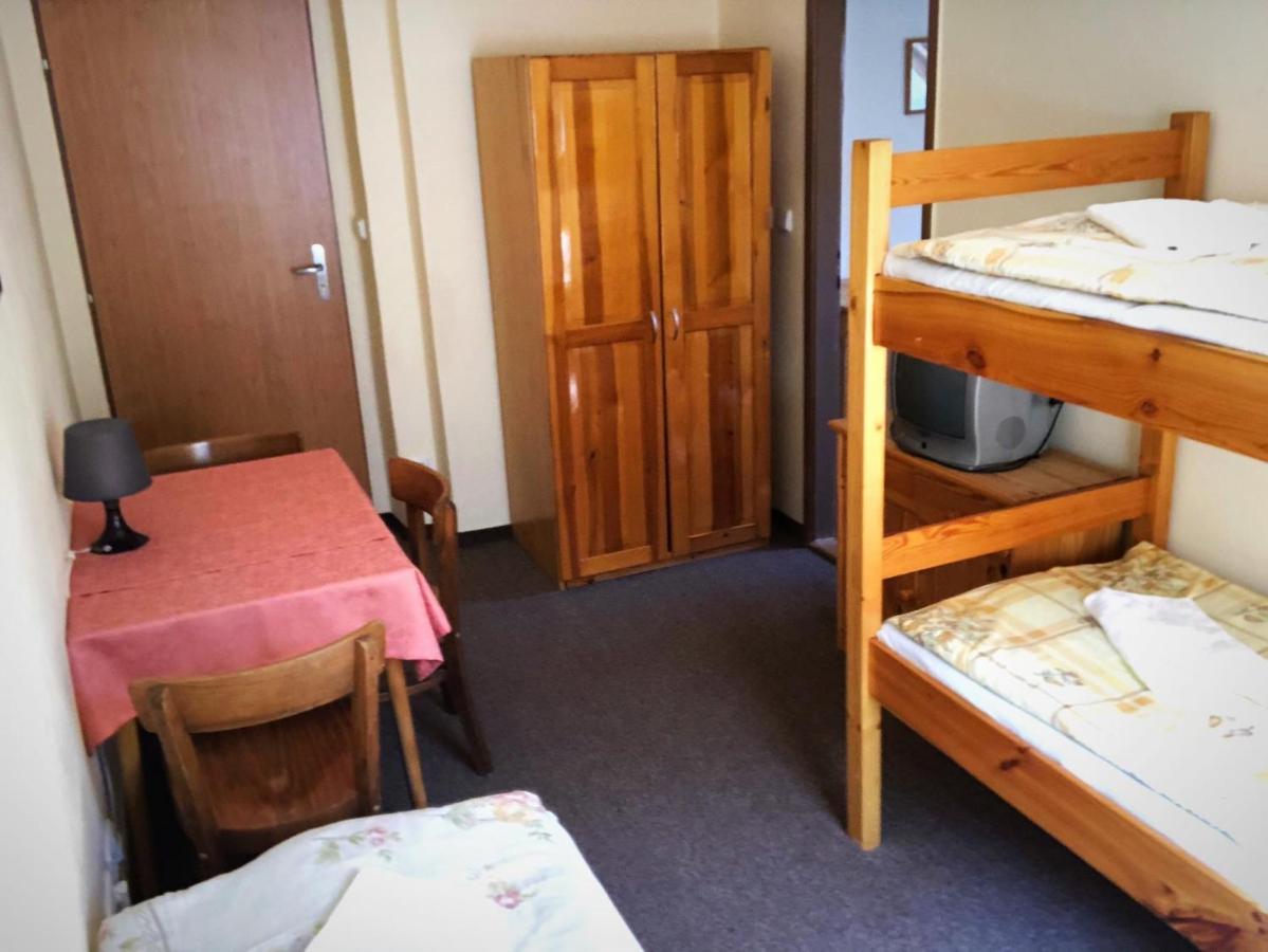 Penzion Na Pracharne Kladruby  Ngoại thất bức ảnh